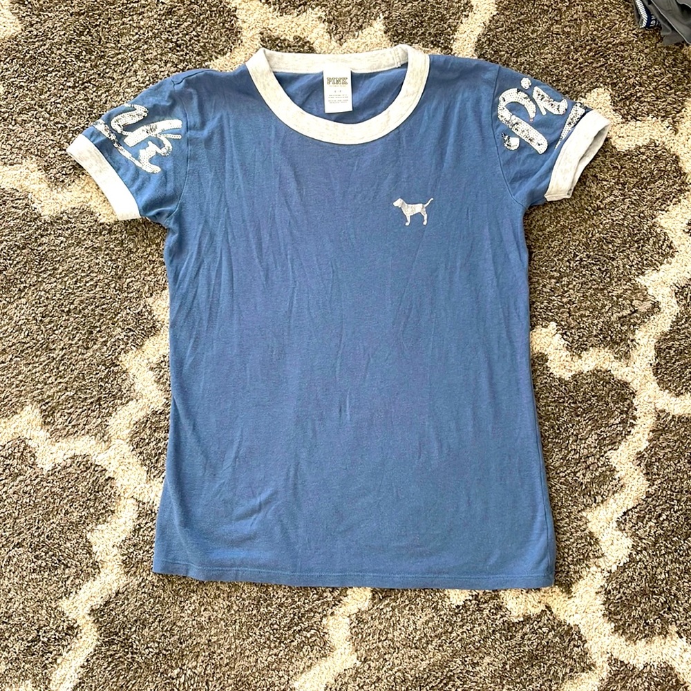 Pink tee shirt size small